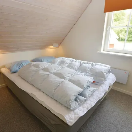 Dom wakacyjny Nice In W/ Sauna And 4 Bedrooms Gråsten
